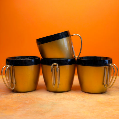 1970s Thermo Serv Carafe Set