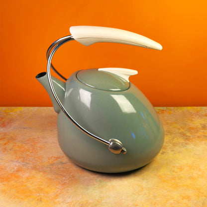 1950s Atomic Era Kettle